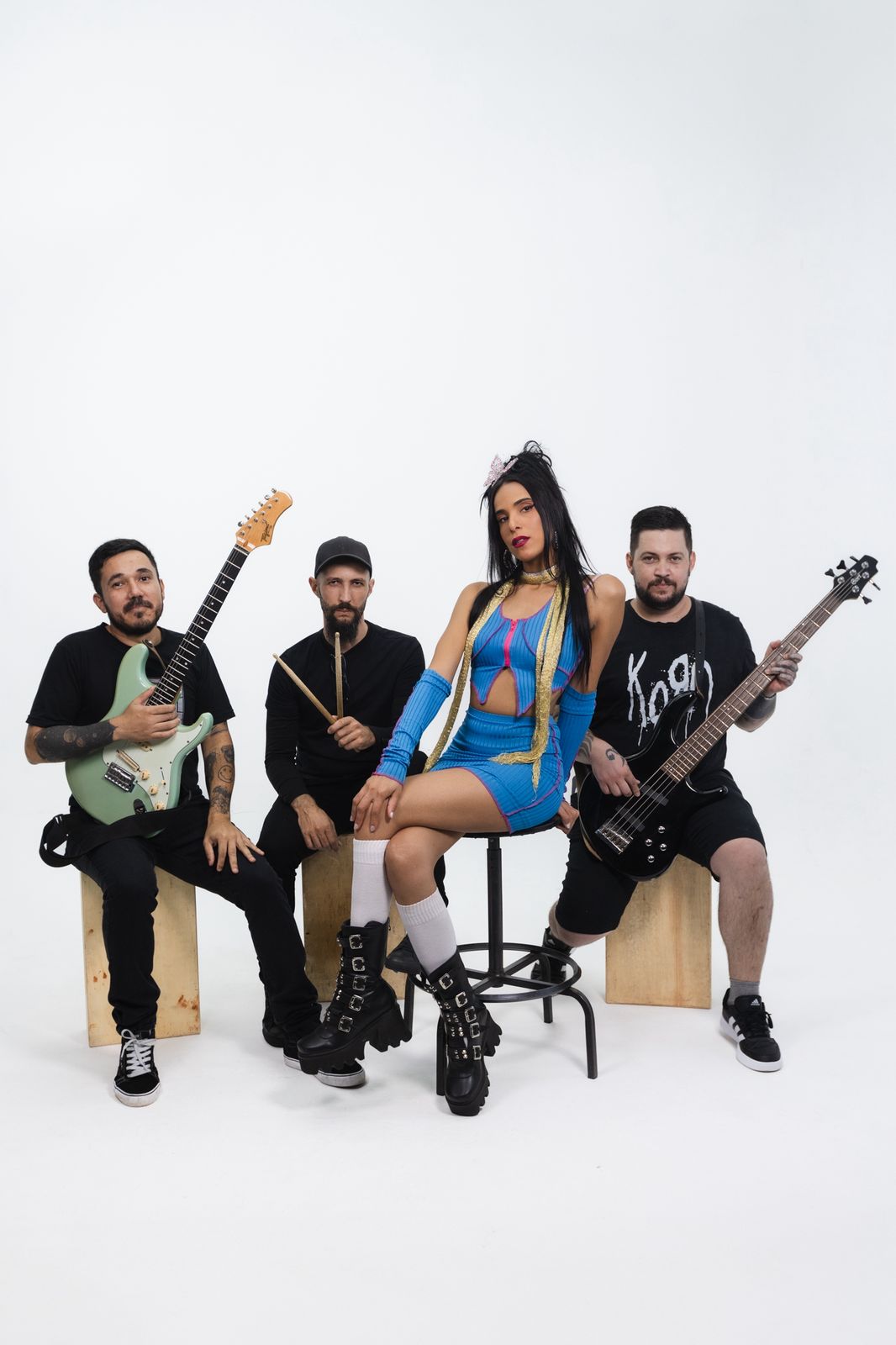 Banda Essence